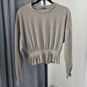 Zara Olive Haze Knit Top with Ruffle Sleeves and Ruffle Trim Bottom Size S